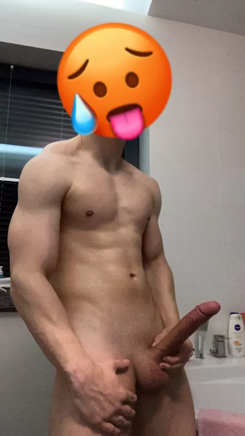 I like making new friends, dm me