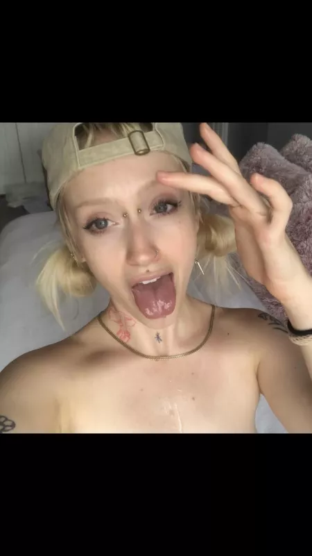 I like to make a mess ?