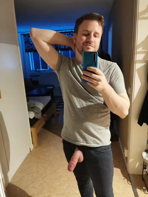 i like walking around like this