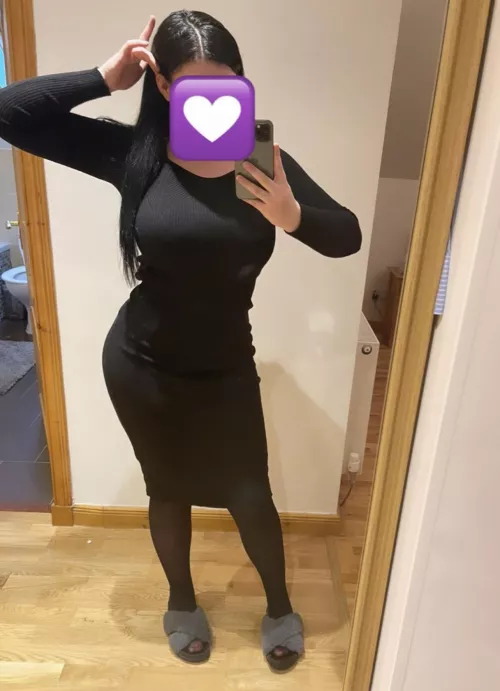 I look hot in nylons donโt I?