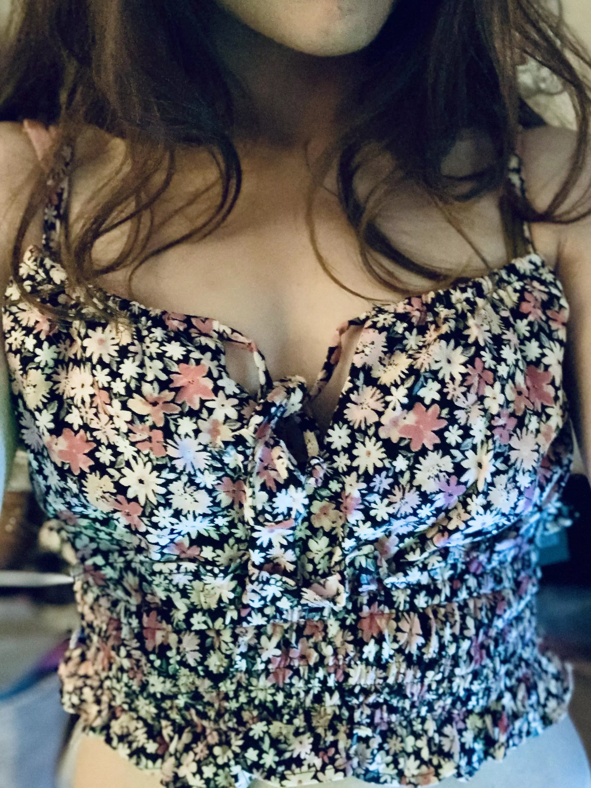 I love a cute crop top π₯° I love a cute crop top π₯°