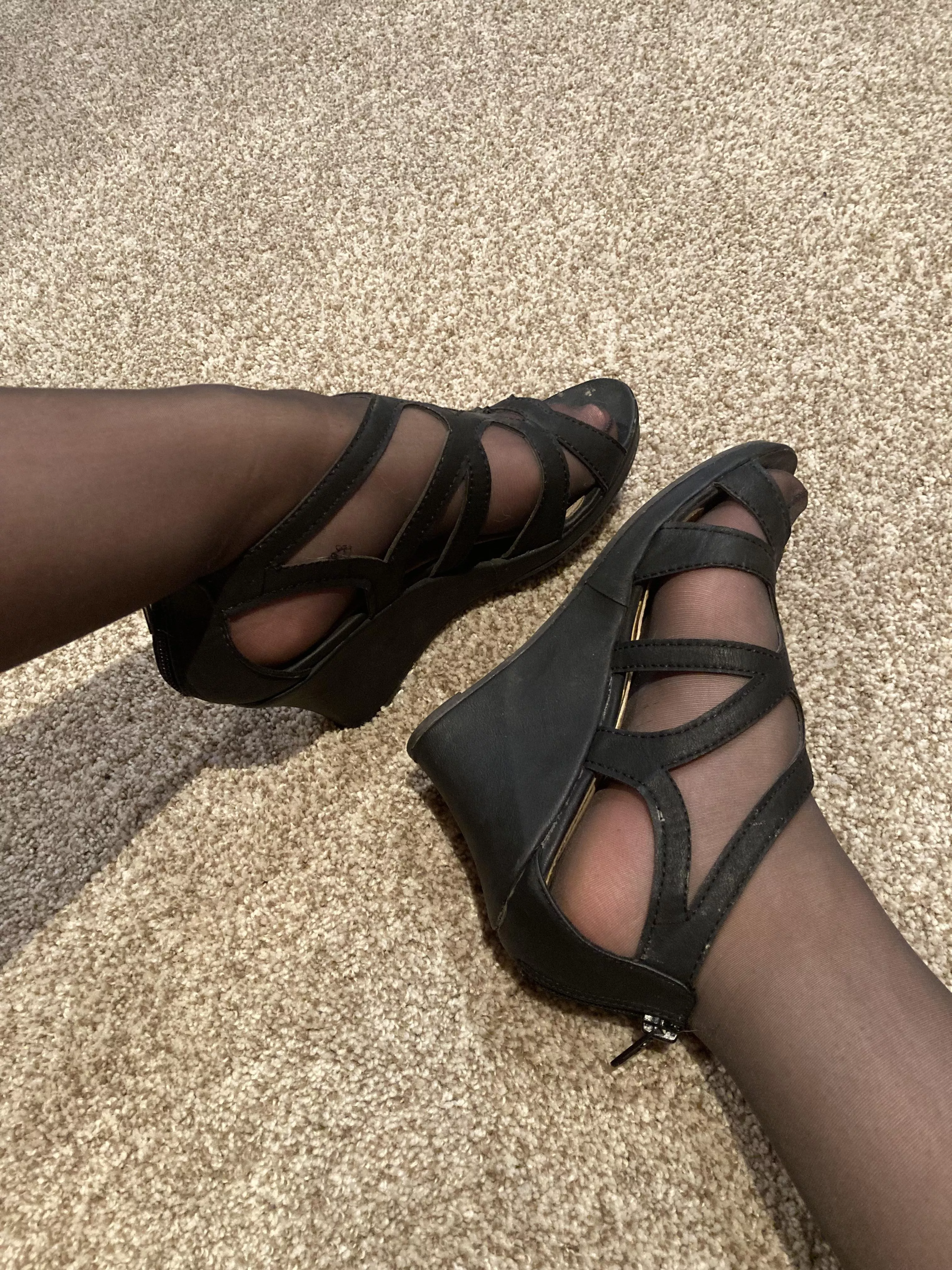 I love a good black heel with lots of straps 💕 I love a good black heel with lots of straps 💕