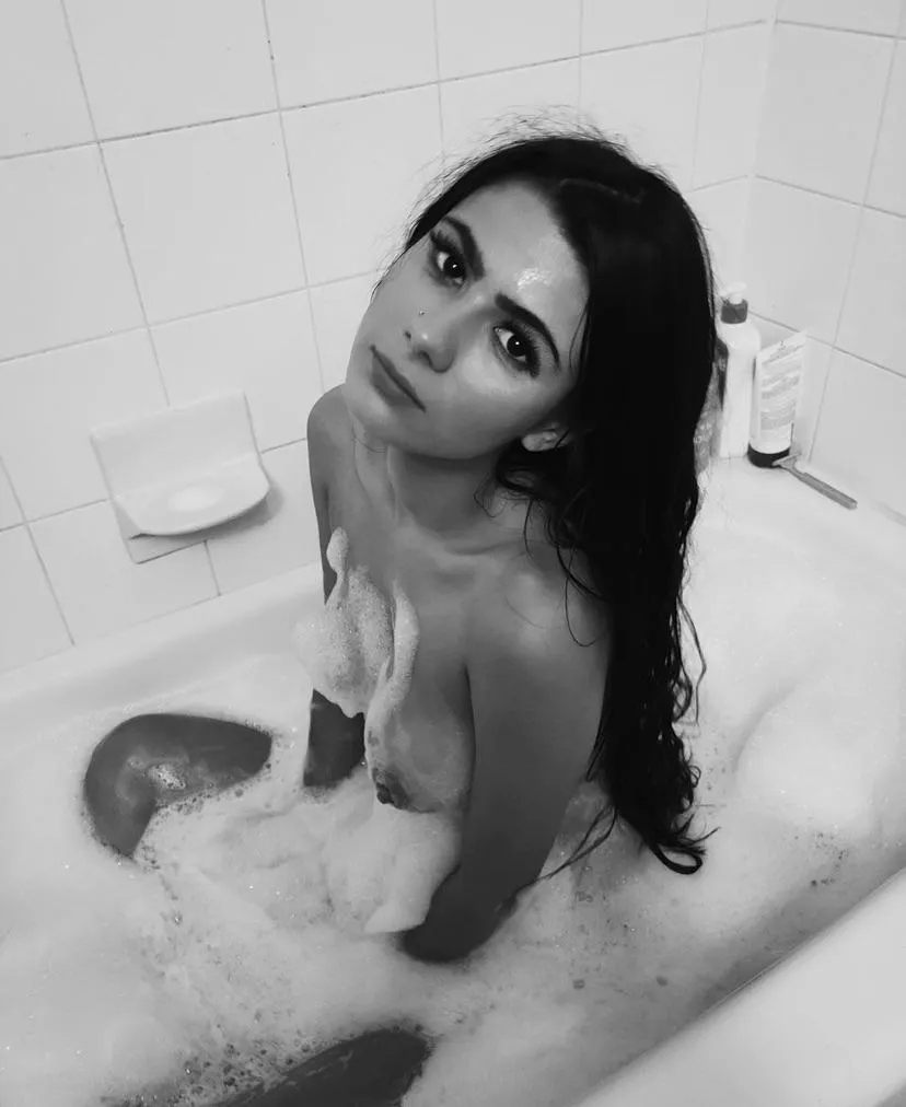 I love a good bubble bath I love a good bubble bath