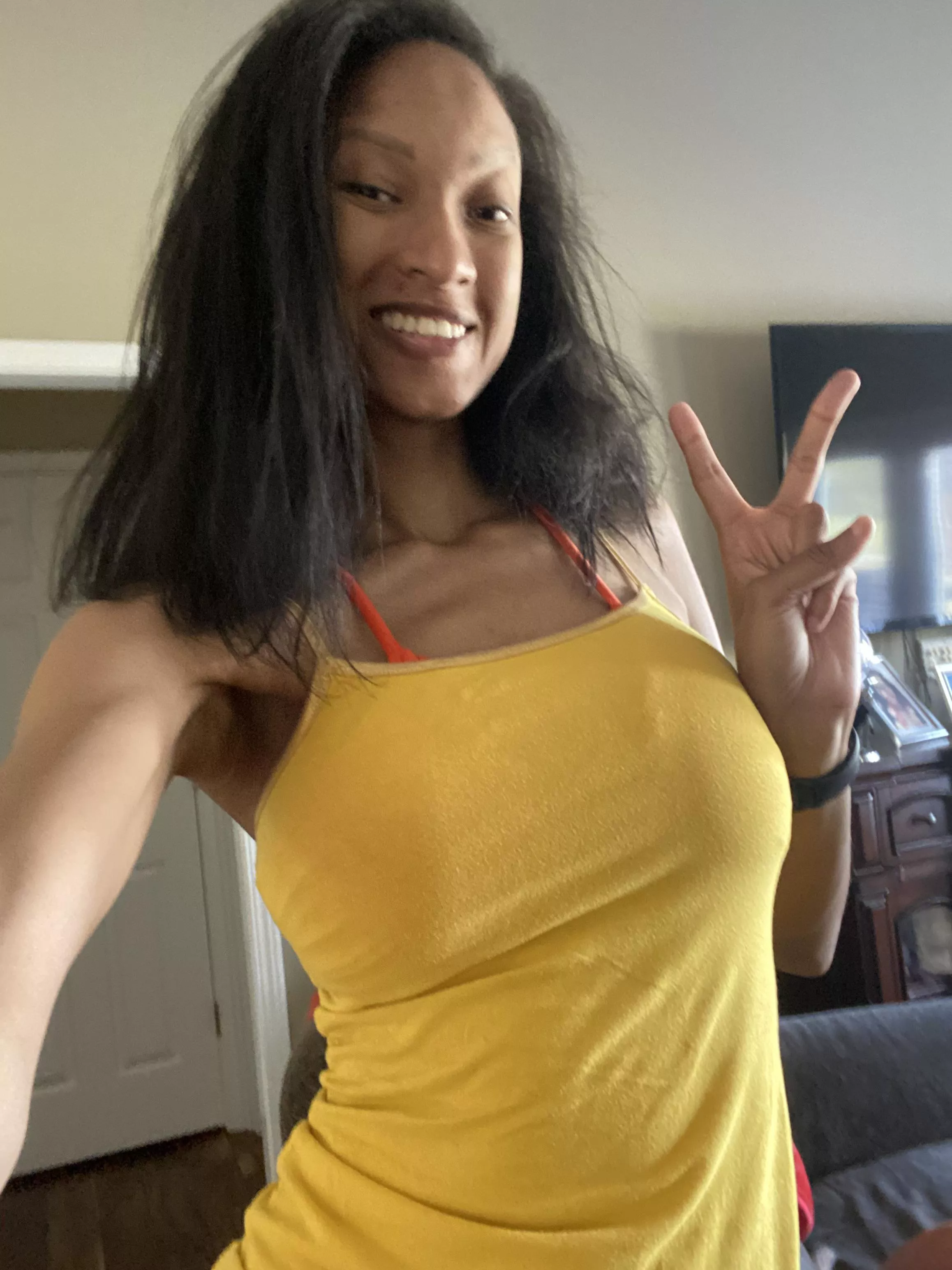 I love BBC it’s the only dick for me. Show me how horny you are kik: kendralicious3 😋🍆💦