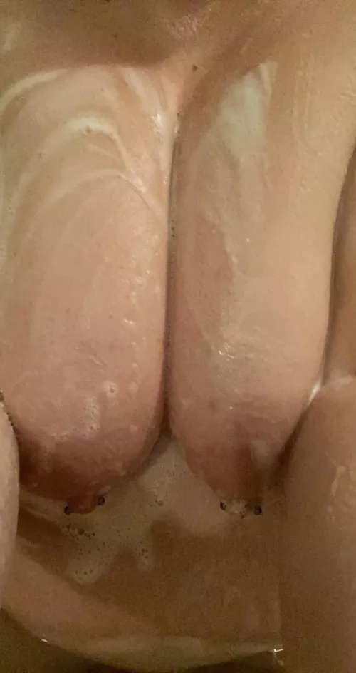 I love (f)riday night hot baths