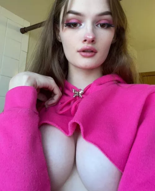I love having attention on my tits