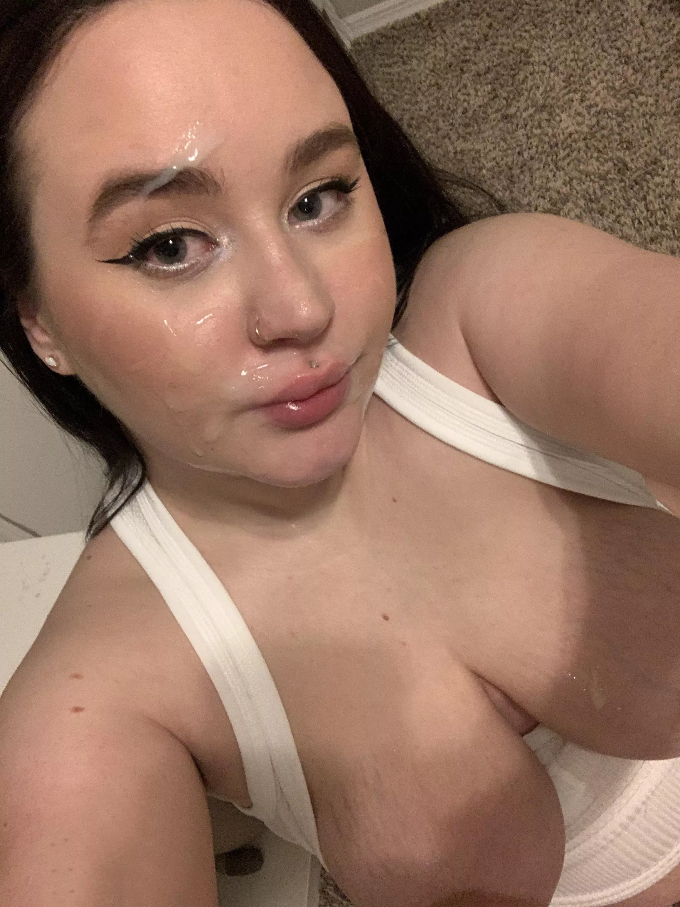 I love having my face painted π€ I love having my face painted π€