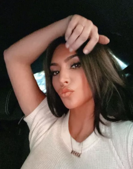 I love her in bikinis or when she's modelling for SKIMS but we need more casual pics of Kim, she's so gorgeous I love her in bikinis or when she's modelling for SKIMS but we need more casual pics of Kim, she's so gorgeous