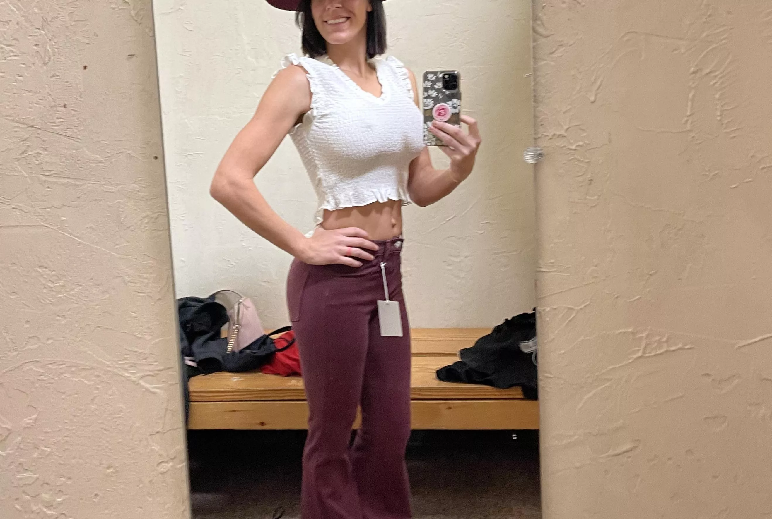 I love it when guys stare.