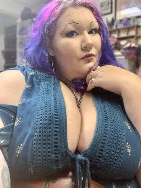 I love my cleavage in this dress I love my cleavage in this dress