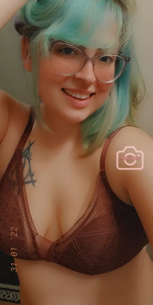 I LOVE my new bralette color!