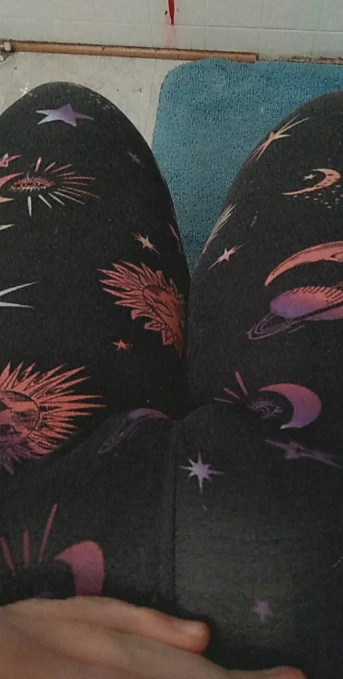 I love my new leggings ♡