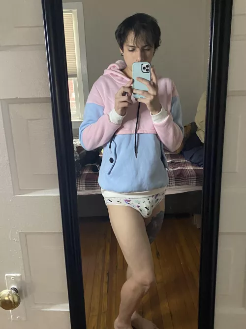 I love my new sweater :3 I love my new sweater :3