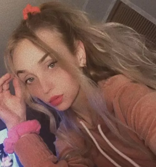 I love my sister so much!! I would never let anything happen to her