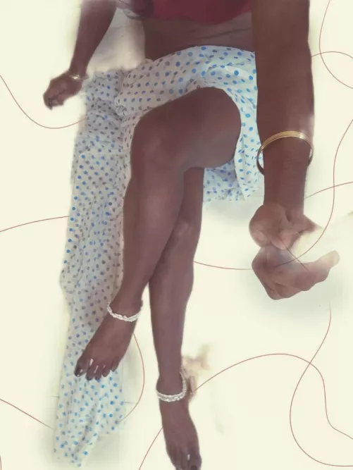 I love painting toes 😊