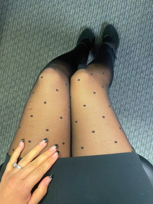 I love POLKA DOTS π€