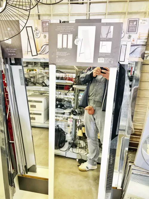 I love shopping 🍆😁