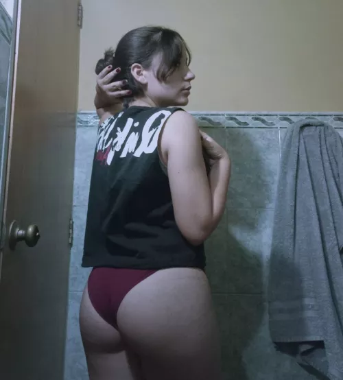 I love show you my ass, Do you like? / PIC VID SEXTING, come and have a nice time with a cute girl [Selling] kik: De.Venus