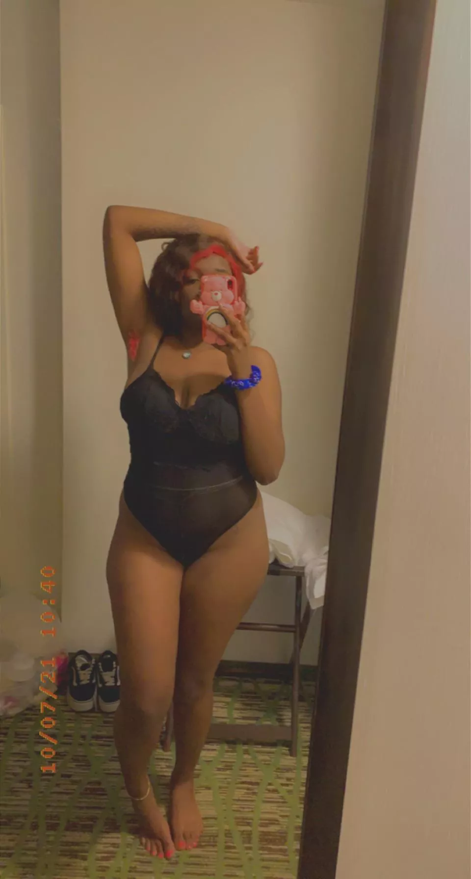 I love these pretty pink armpits ?