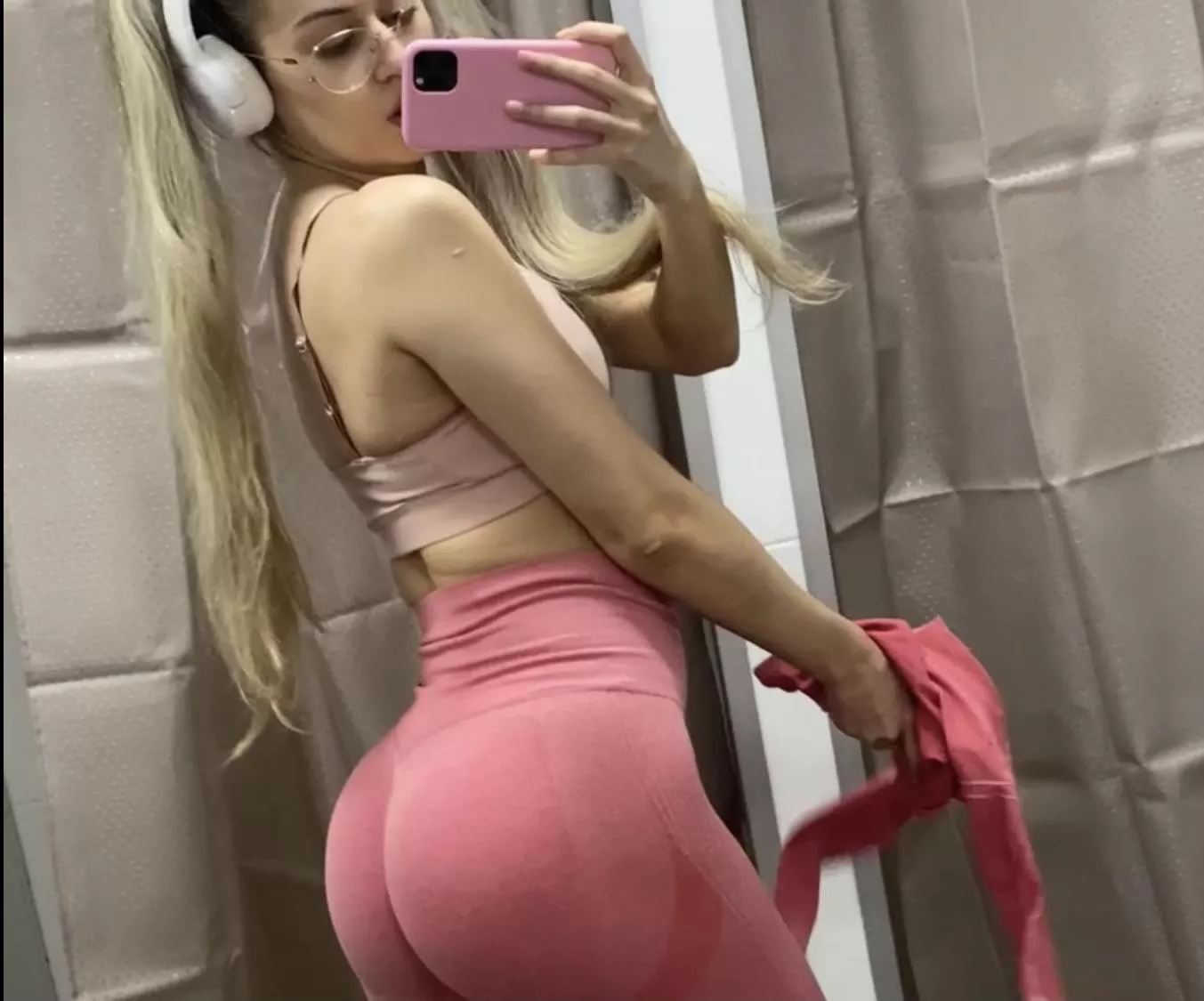 I love these yogapants I love these yogapants