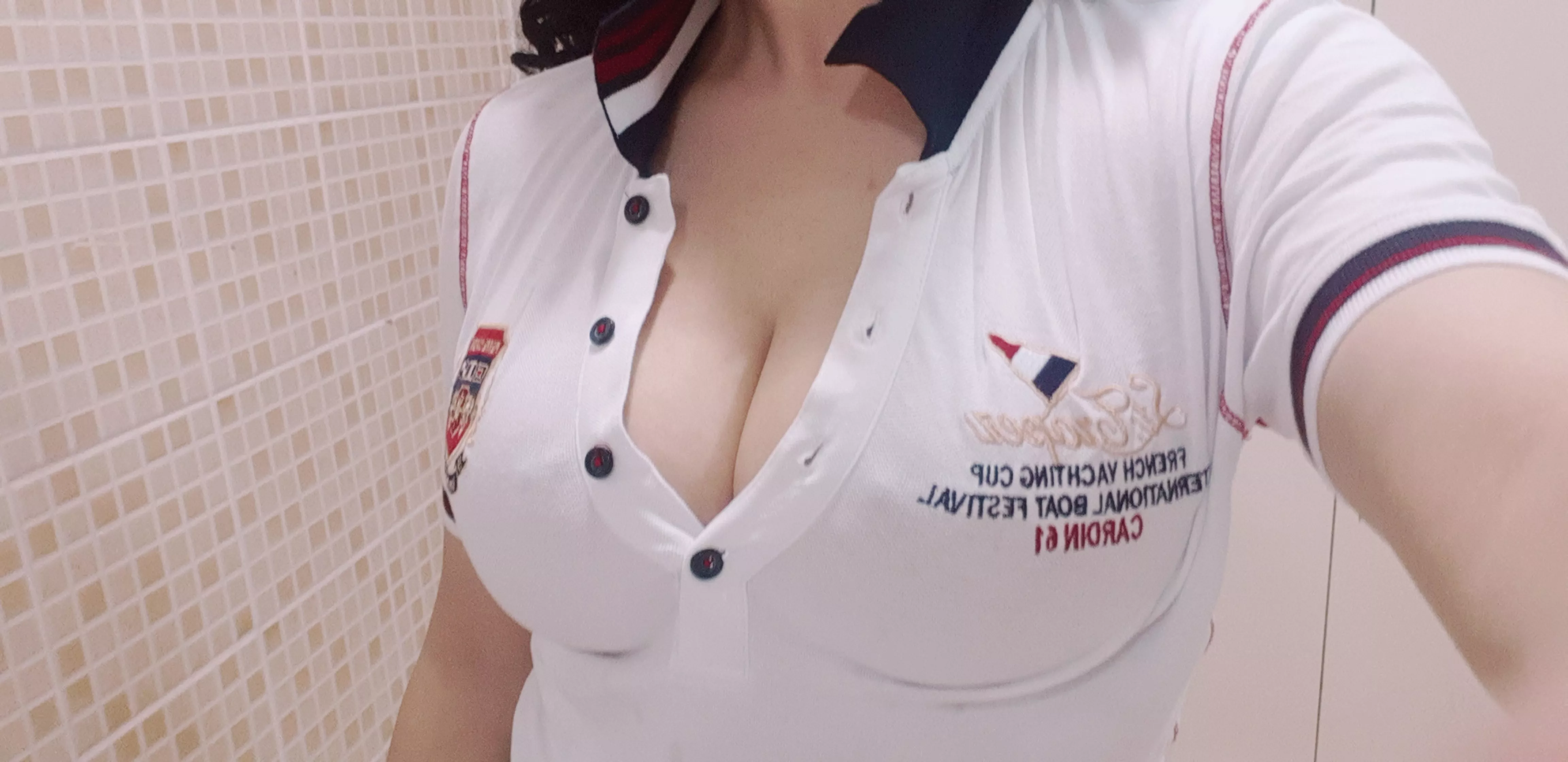 I love this shirt.. I love this shirt..