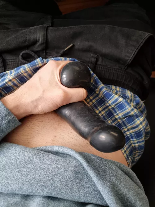 I love to cover my cock with latex 🖤