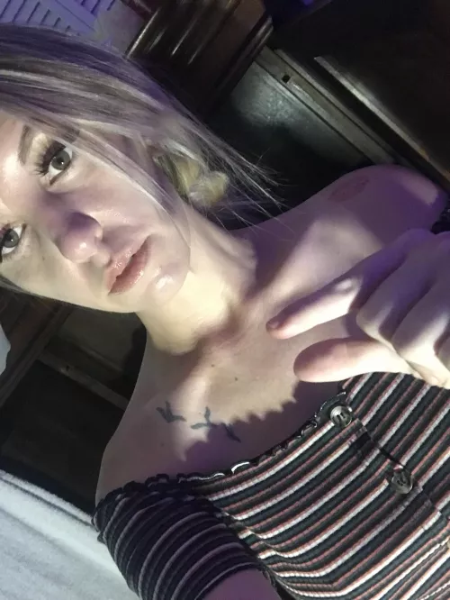 I love to make my subs feel worthless If your a pathetic small dicked sissy put ❌ if your a weak cuck put ☠️ [domme]