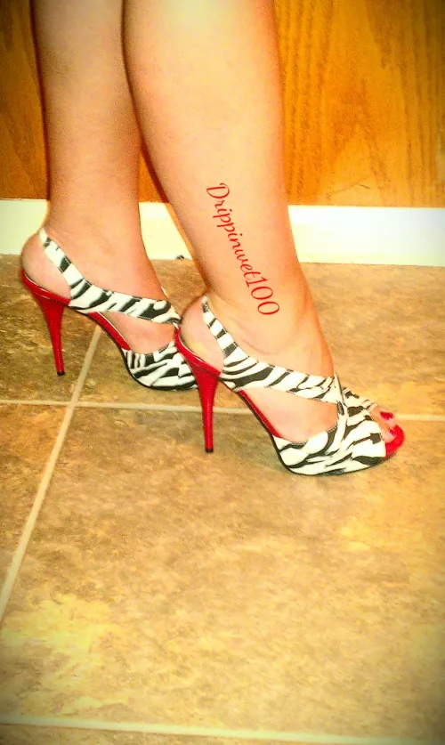 I love to match my toe nails with my heels!!!