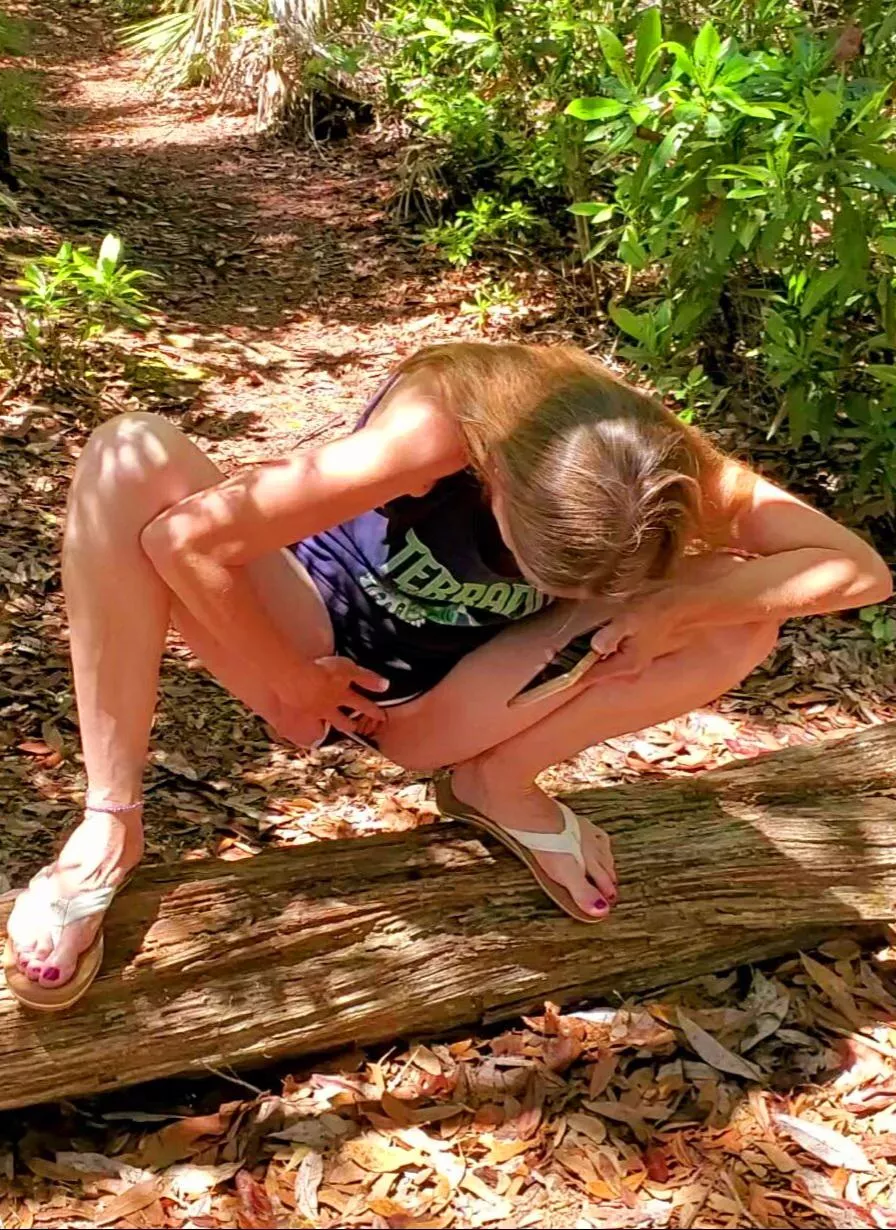 I love to play outside 😌 [F]