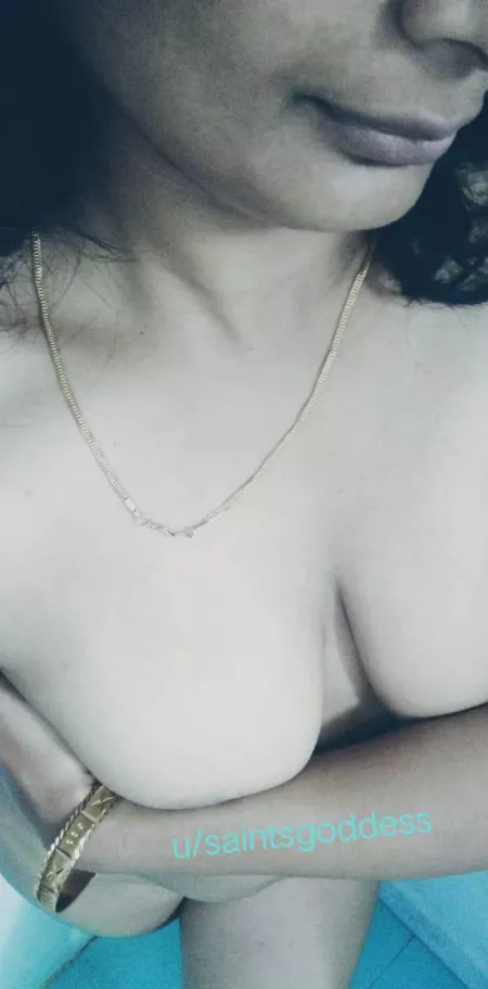 I love to wake up my saint with the beautiful pair right at his face (f) I love to wake up my saint with the beautiful pair right at his face (f)