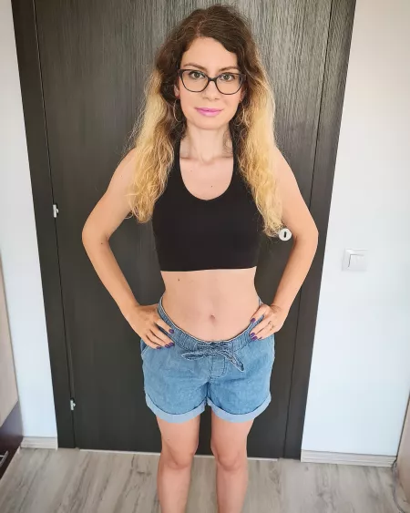 I love wearing tightshorts π I love wearing tightshorts π