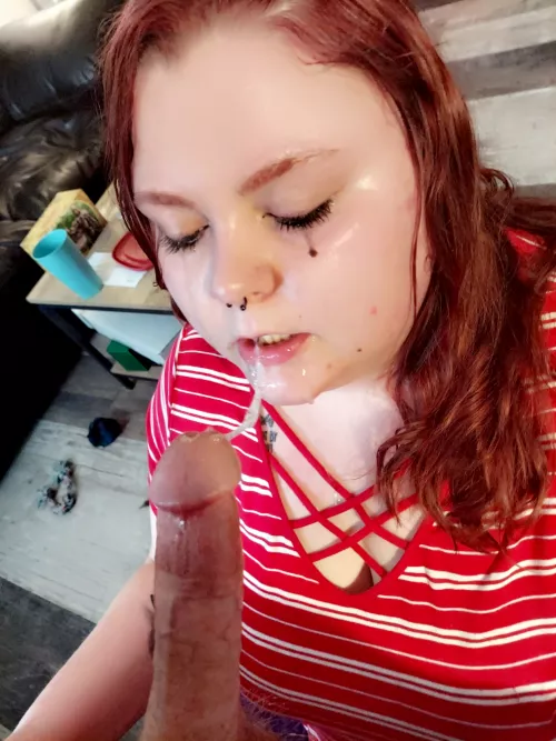 I love when daddy's so rough my makeup starts to run 🥺