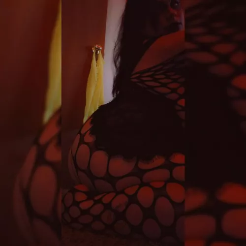 I loved my full body fishnets. I need more π€
