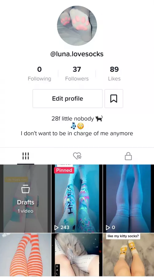 I made a tiktok just for my socks. So happy I can easily post videos now. I hope you continue to like and supports. π€π₯