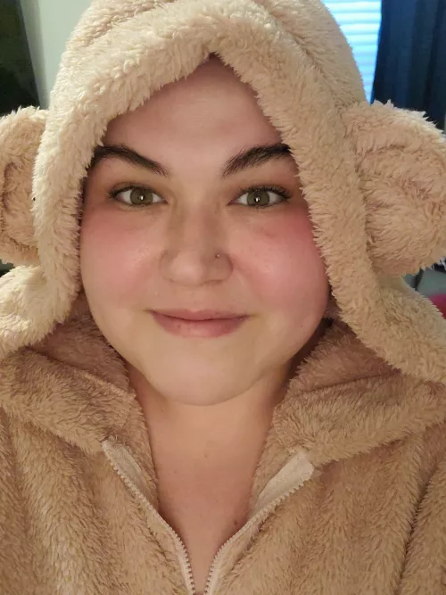 I may be under the weather but feeling adorable!Come pet me.