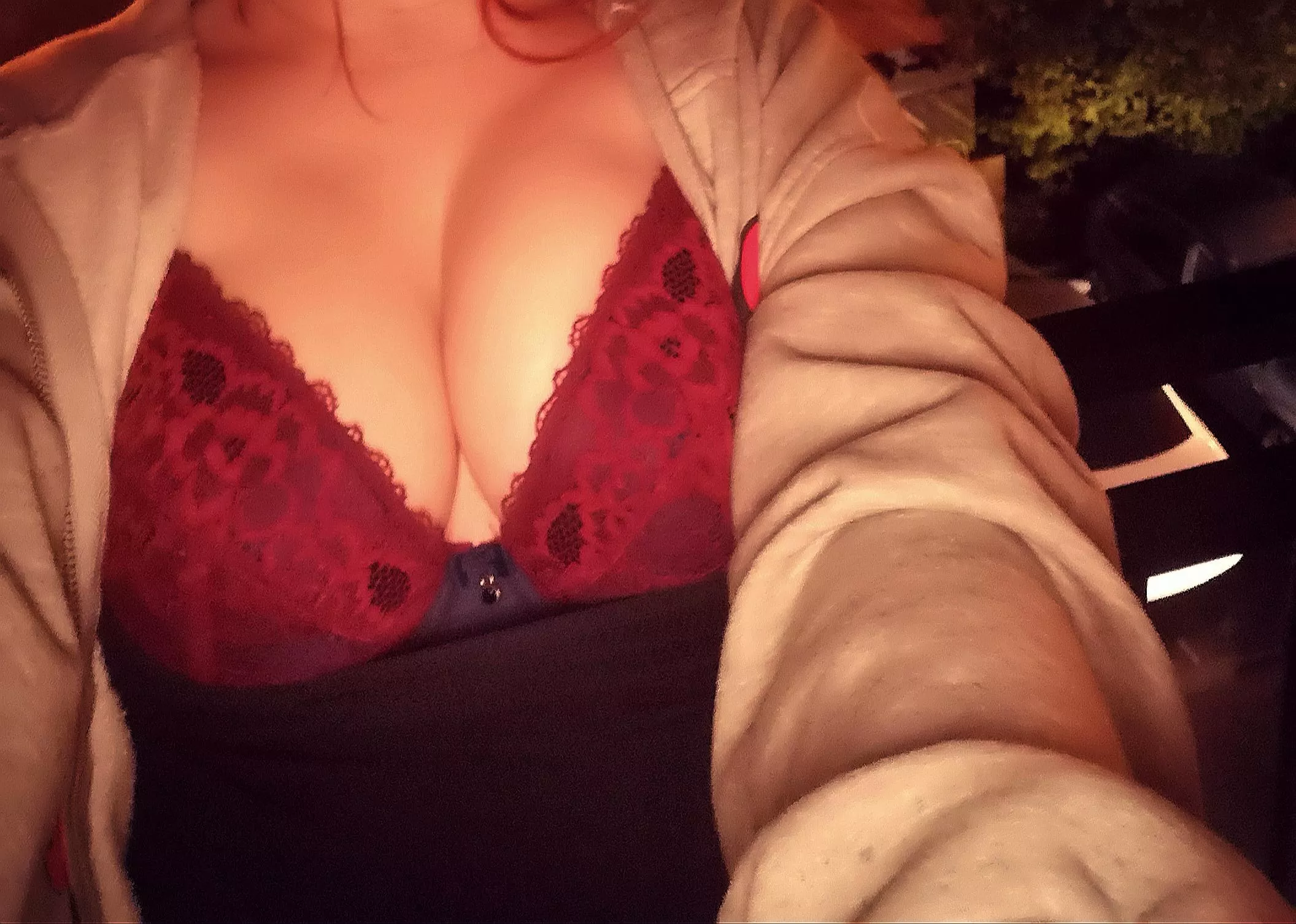 I may have taken the bra off and (f)lashed from this balcony right afterwards. I may have taken the bra off and (f)lashed from this balcony right afterwards.