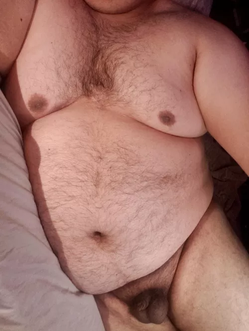 I might not have the biggest tool but I’m big in cuddling