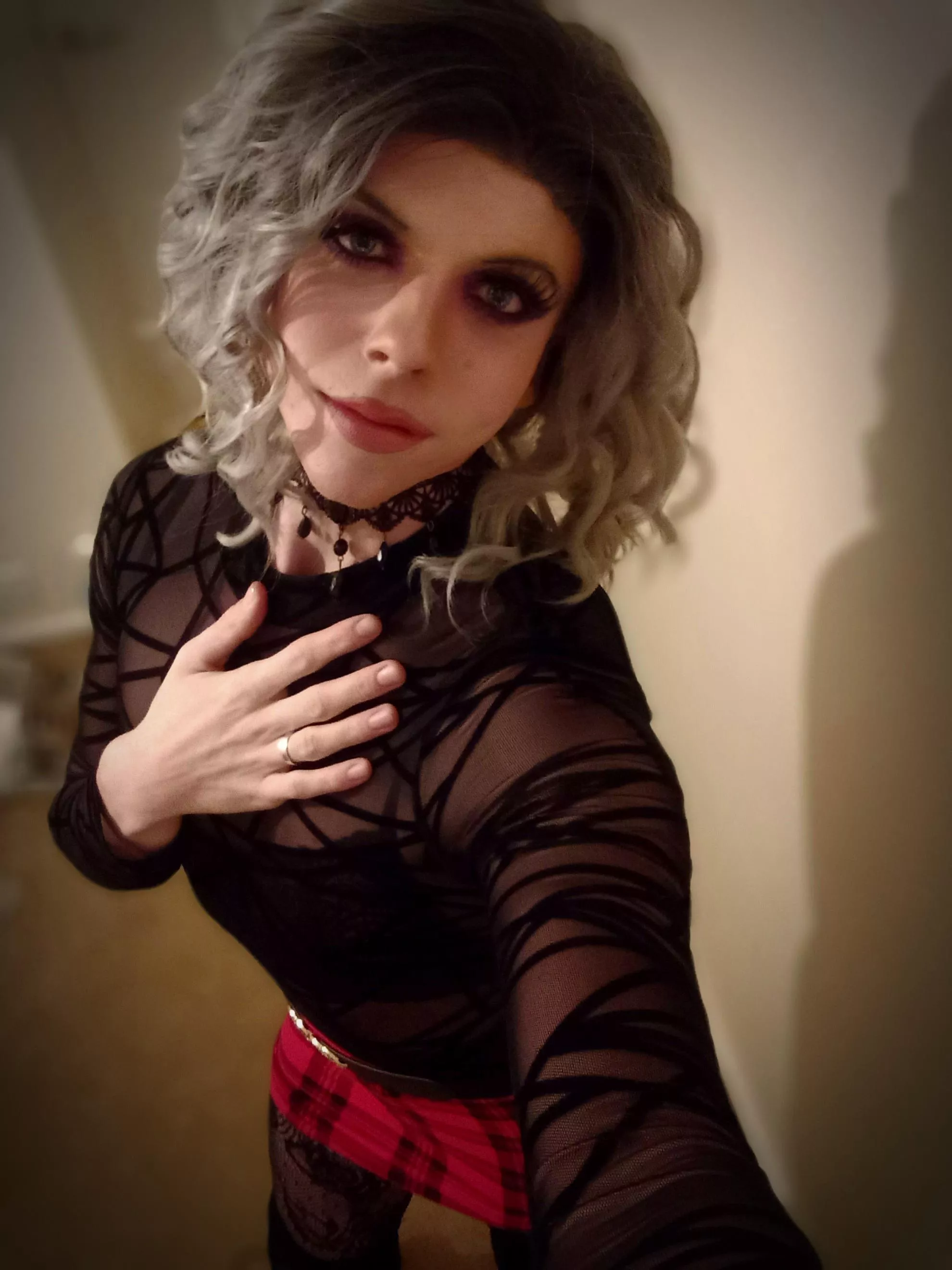 I might not look it.. but im freezing my 'tits' off ??