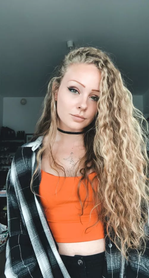 I mostly end up wearing just my choker