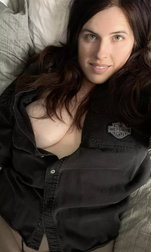 I need a cuddle buddy to keep me warm at night. It’s way too cold this winter.
