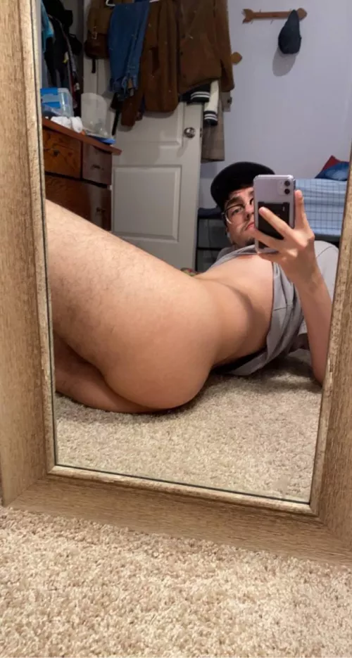 I need a gamer ๐ฉ