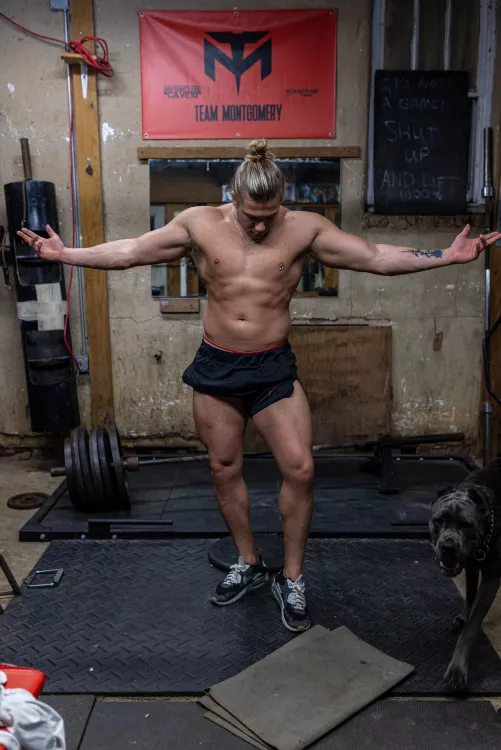 i need a gym buddy i need a gym buddy