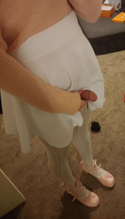 I need a man to show me what a real cock is like