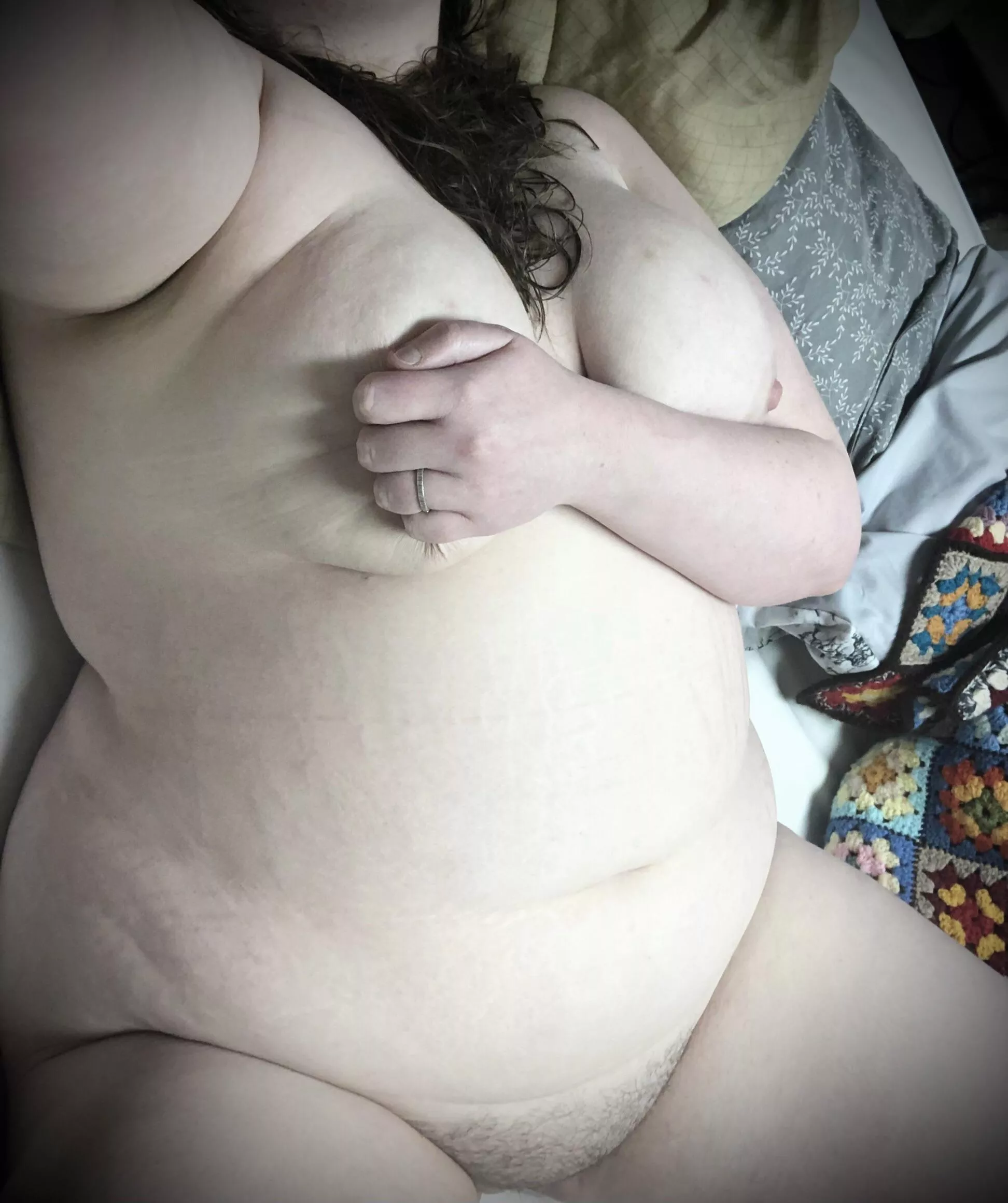 I need a mouth between my legs 🥺