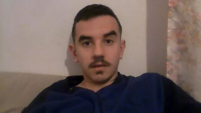 I need a Nintendo Switch for Christmas! I wanna play Brilliant Diamond :/