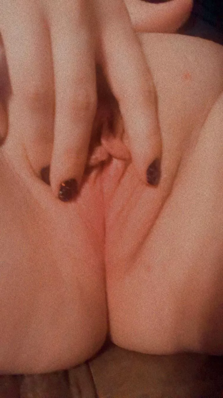 I need a sexy lady to eat me. And when my boyfriend walks in on us. I donβt want you to stop. Letβs make him watch. I need a sexy lady to eat me. And when my boyfriend walks in on us. I donβt want you to stop. Letβs make him watch.