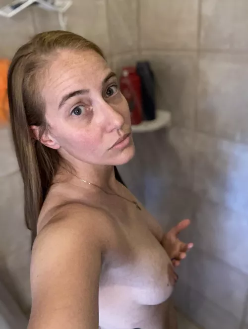 I need a shower buddy. Will you cum with me? Free sub. Find me in the comments. π