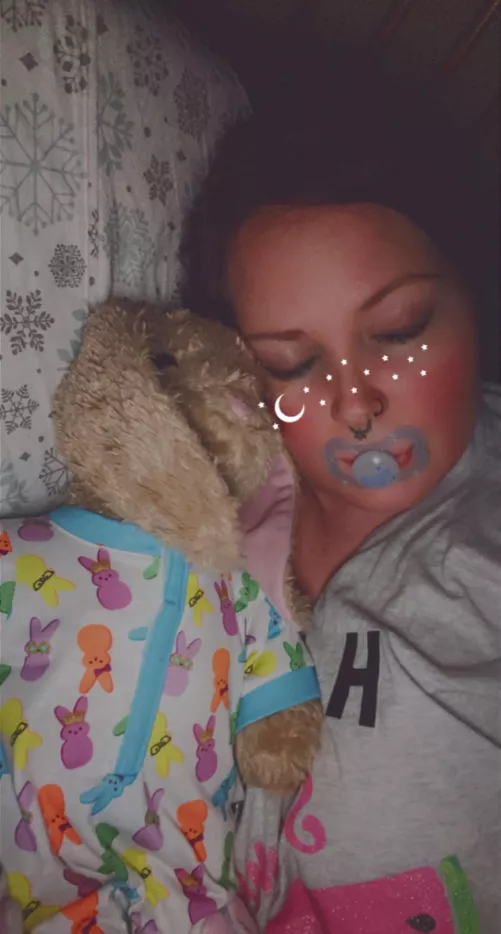 I need cuddles 😢 I don’t feel good at all