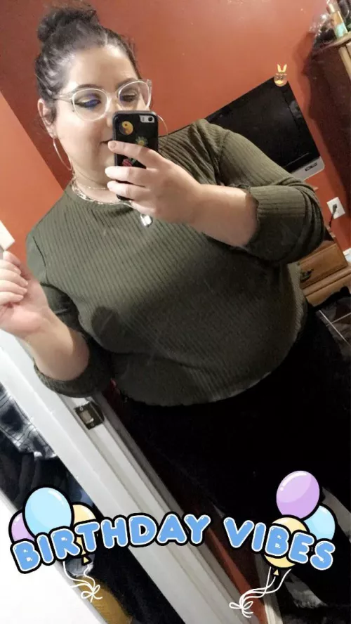 I need more crop tops.