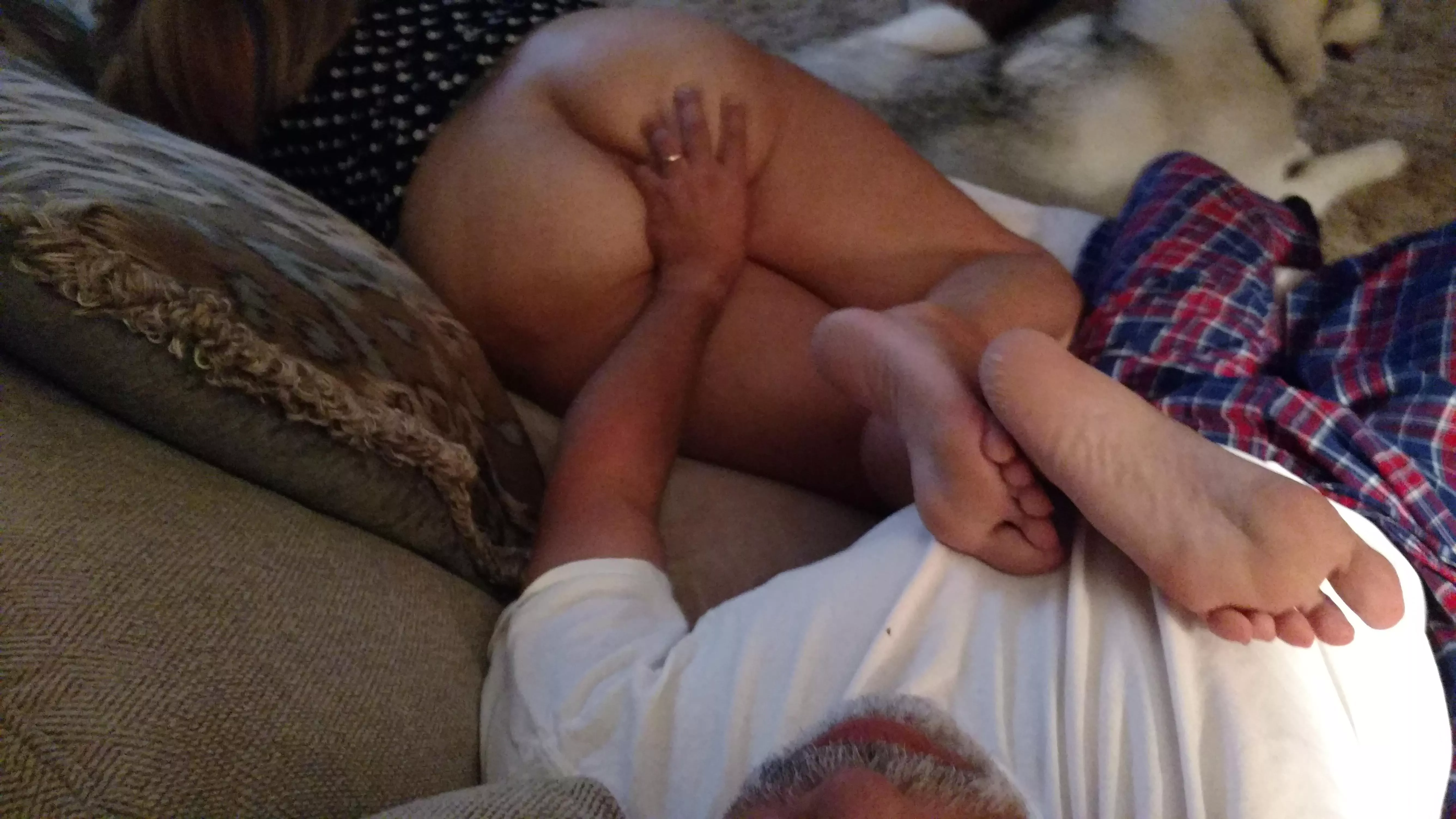 I need my toes sucked, licked and worshiped I need my toes sucked, licked and worshiped